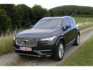 Volvo  D5 AWD Inscription Geartr.  / AHK / STHZ /